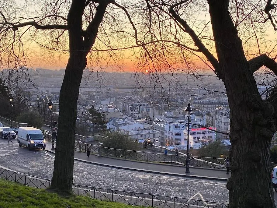 Apartament Montmartre Joli 2 Pieces Au Pied Du Sacre Coeur Paryż